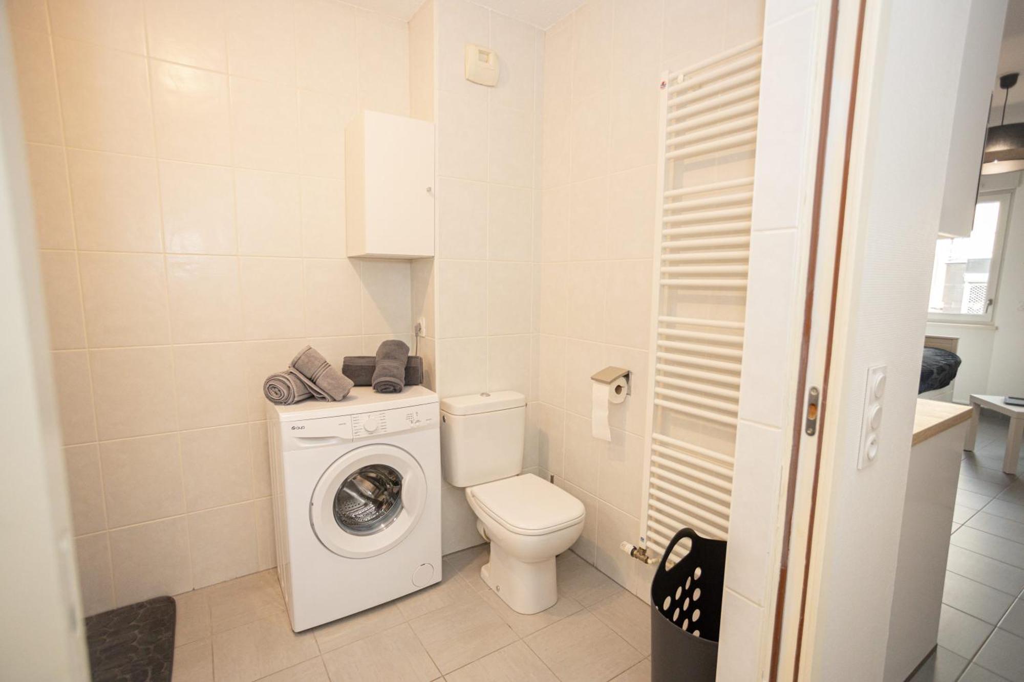 Studio Premium Arrivee Autonome 24S24H Troyes Exterior foto